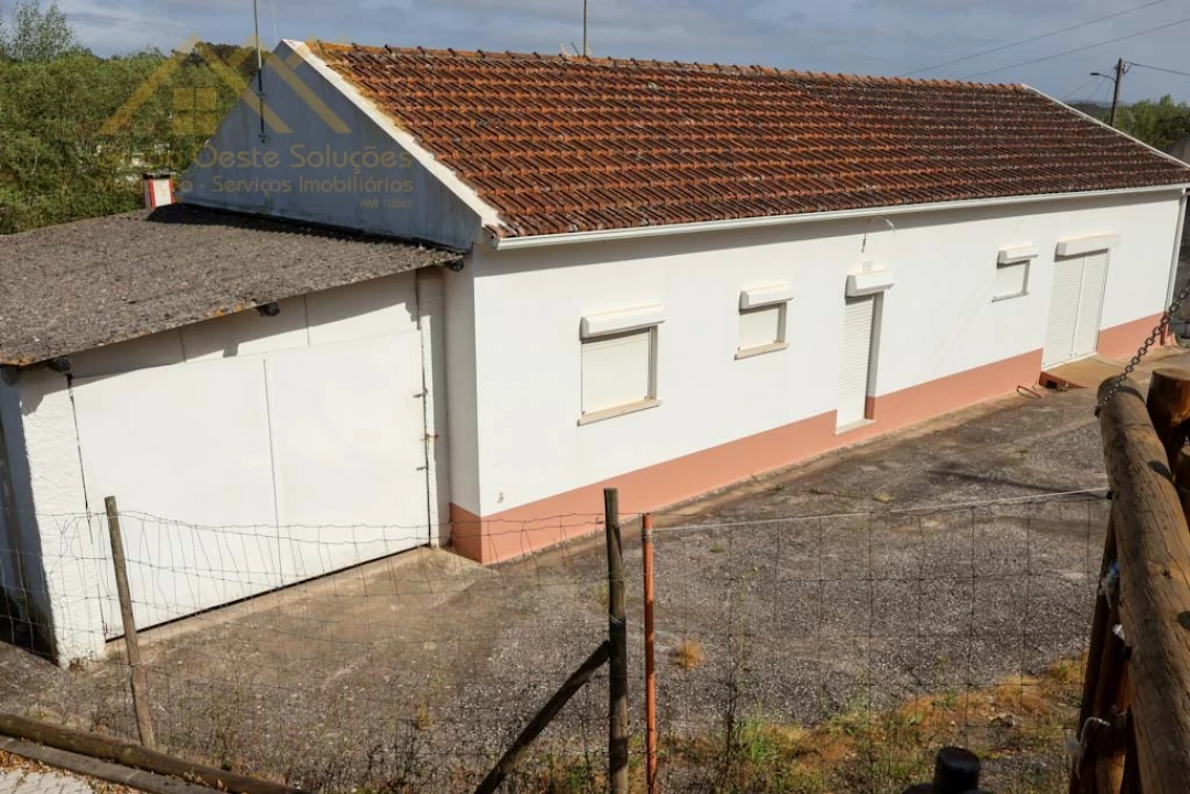Moradia T2 para Venda em Ramalhal Foto 2