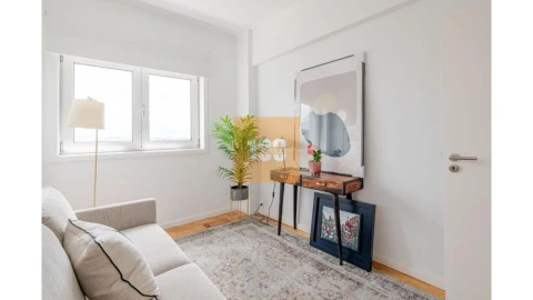 Apartamento T3 para Venda em Cedofeita, Santo Ildefonso, Sé, Miragaia, São Nicolau e Vitória