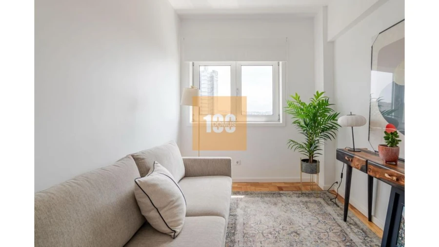 Apartamento T3 para Venda em Cedofeita, Santo Ildefonso, Sé, Miragaia, São Nicolau e Vitória Foto 23
