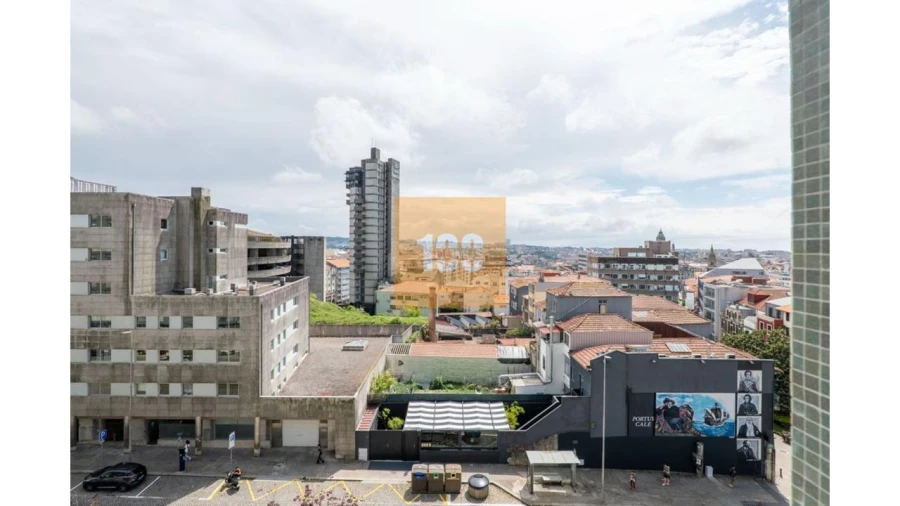 Apartamento T3 para Venda em Cedofeita, Santo Ildefonso, Sé, Miragaia, São Nicolau e Vitória Foto 19