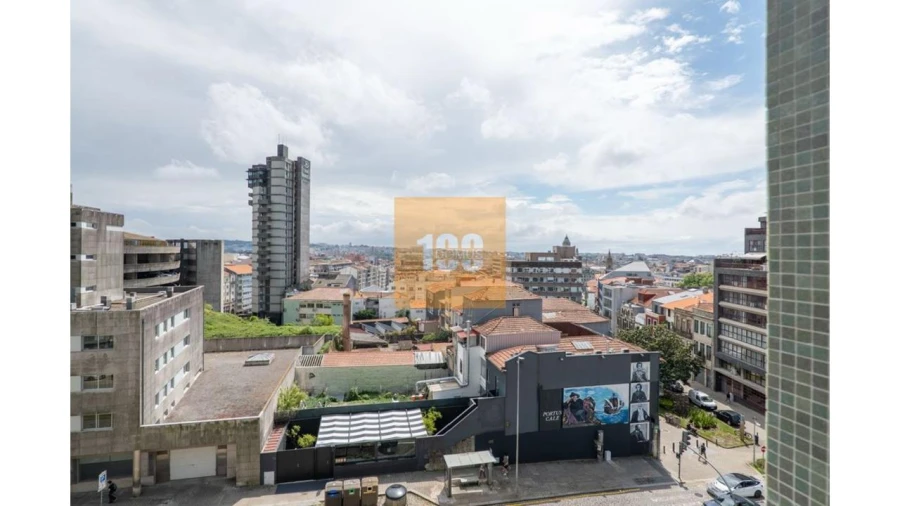 Apartamento T3 para Venda em Cedofeita, Santo Ildefonso, Sé, Miragaia, São Nicolau e Vitória Foto 20