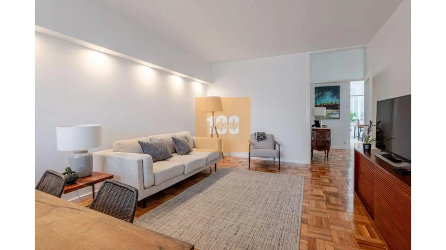 Apartamento T3 para Venda em Cedofeita, Santo Ildefonso, Sé, Miragaia, São Nicolau e Vitória Foto 7