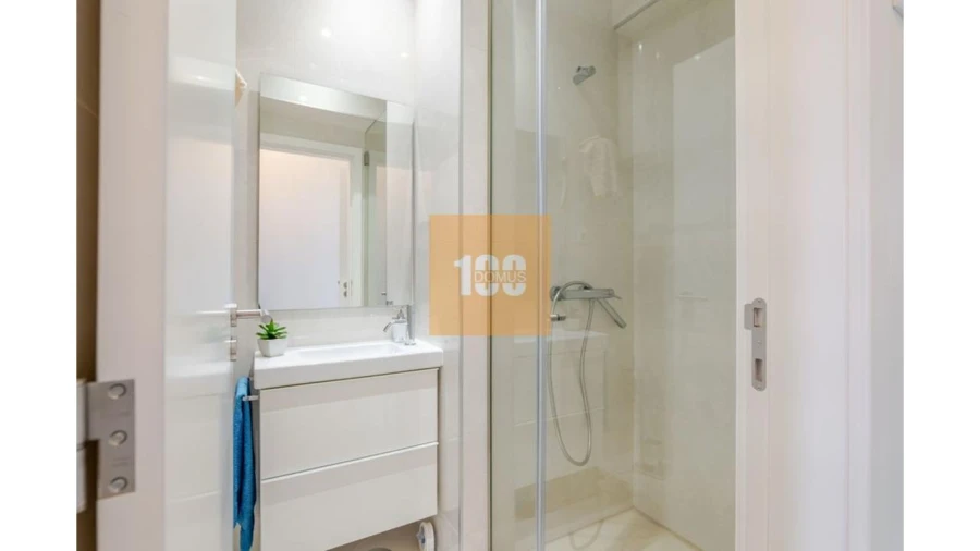 Apartamento T3 para Venda em Cedofeita, Santo Ildefonso, Sé, Miragaia, São Nicolau e Vitória Foto 31