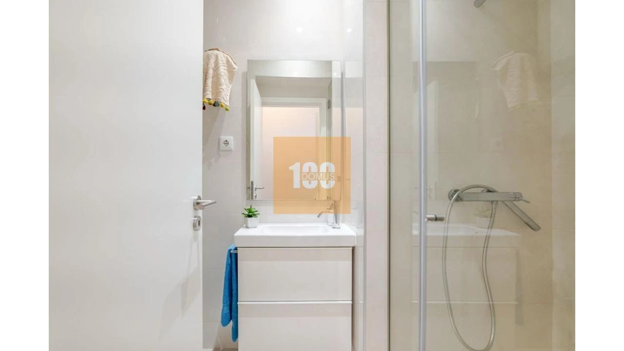 Apartamento T3 para Venda em Cedofeita, Santo Ildefonso, Sé, Miragaia, São Nicolau e Vitória Foto 30
