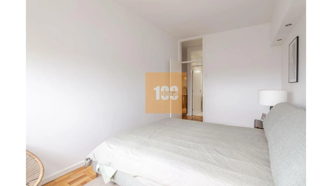 Apartamento T3 para Venda em Cedofeita, Santo Ildefonso, Sé, Miragaia, São Nicolau e Vitória Foto 35