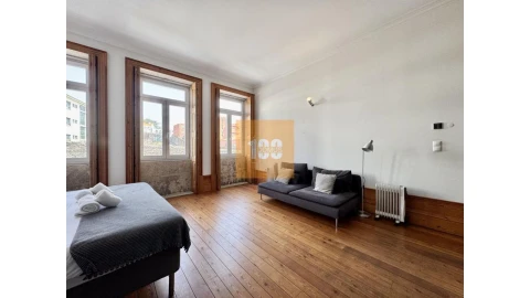 Apartamento T1 para Venda em Cedofeita, Santo Ildefonso, Sé, Miragaia, São Nicolau e Vitória