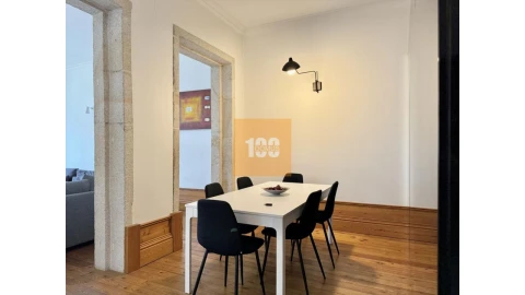 Apartamento T1 para Venda em Cedofeita, Santo Ildefonso, Sé, Miragaia, São Nicolau e Vitória