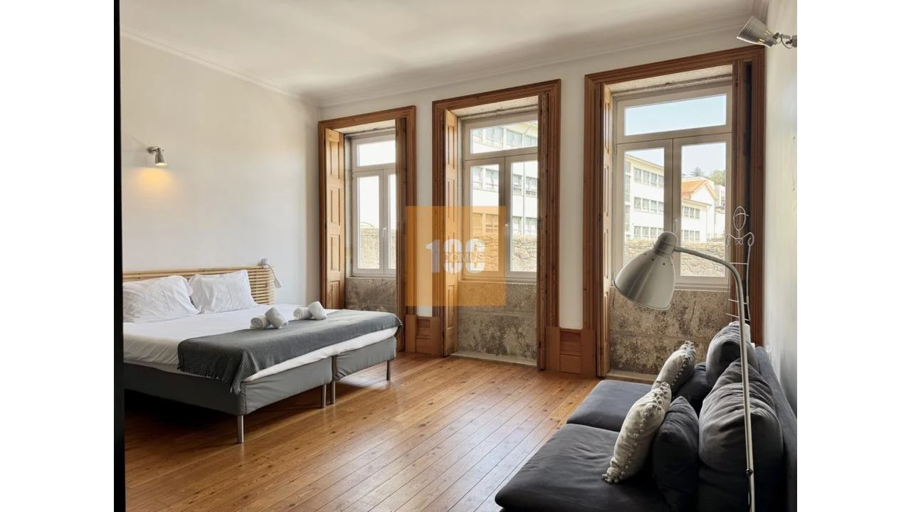 Apartamento T1 para Venda em Cedofeita, Santo Ildefonso, Sé, Miragaia, São Nicolau e Vitória Foto 4