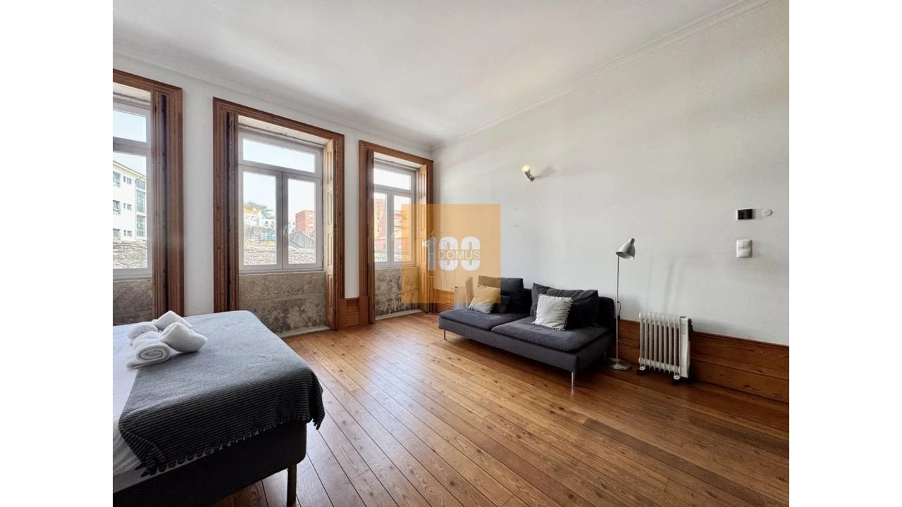 Apartamento T1 para Venda em Cedofeita, Santo Ildefonso, Sé, Miragaia, São Nicolau e Vitória Foto 8