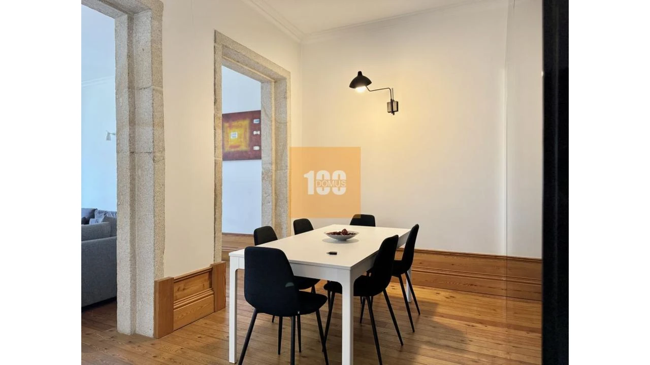 Apartamento T1 para Venda em Cedofeita, Santo Ildefonso, Sé, Miragaia, São Nicolau e Vitória Foto 22