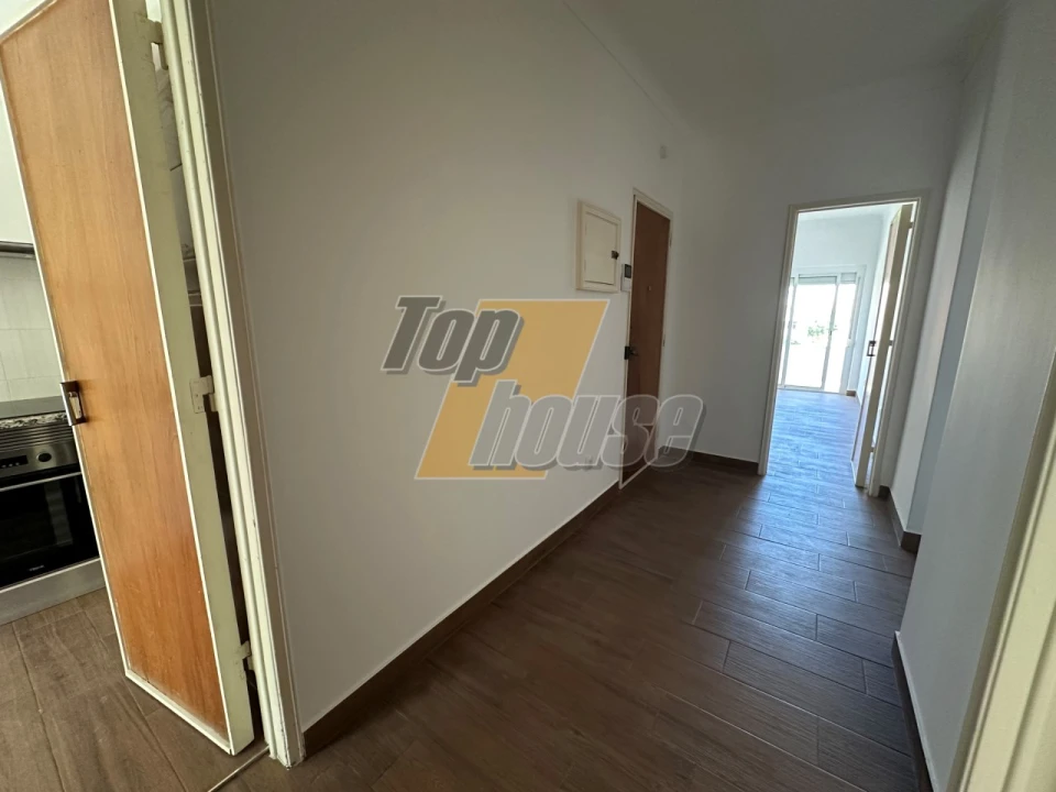 Apartamento T3 para Arrendamento em Costa da Caparica Foto 7