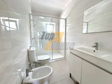 Apartamento T3 para Arrendamento em Costa da Caparica