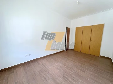 Apartamento T3 para Arrendamento em Costa da Caparica