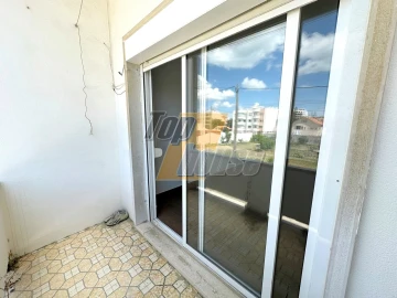 Apartamento T3 para Arrendamento em Costa da Caparica