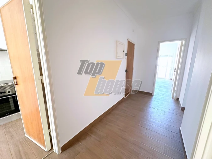 Apartamento T3 para Arrendamento em Costa da Caparica Foto 11