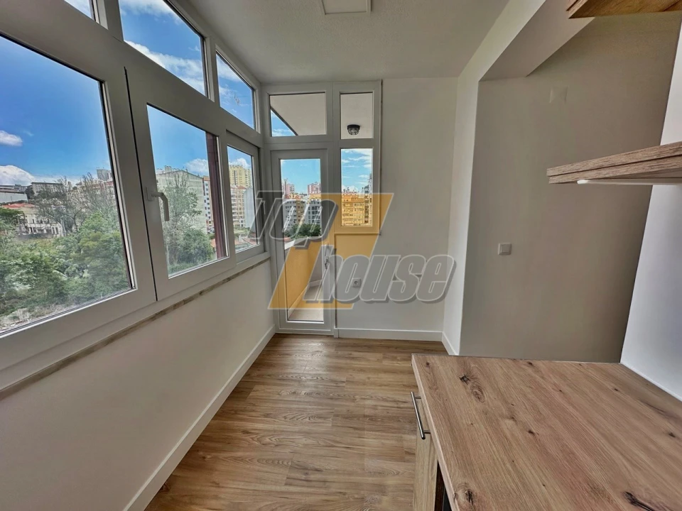 Apartamento T3 para Venda em São Domingos de Benfica Foto 11