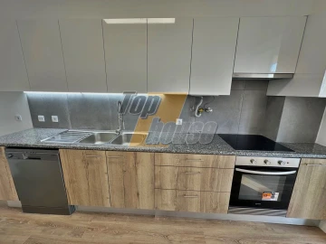 Apartamento T3 para Venda em São Domingos de Benfica