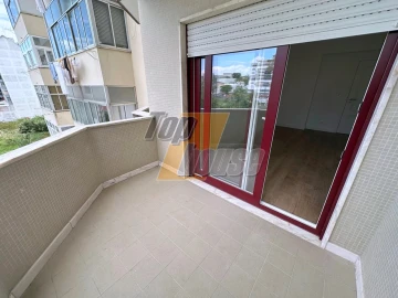 Apartamento T3 para Venda em São Domingos de Benfica