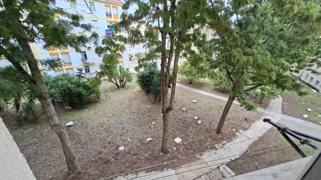 Apartamento T3 para Venda em Laranjeiro e Feijó Foto 25