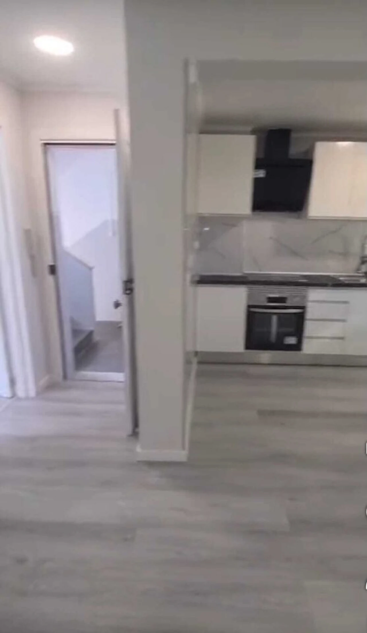 Apartamento T3 para Venda em Laranjeiro e Feijó Foto 2