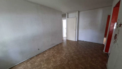 Apartamento T3 para Venda em Laranjeiro e Feijó