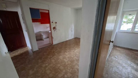 Apartamento T3 para Venda em Laranjeiro e Feijó