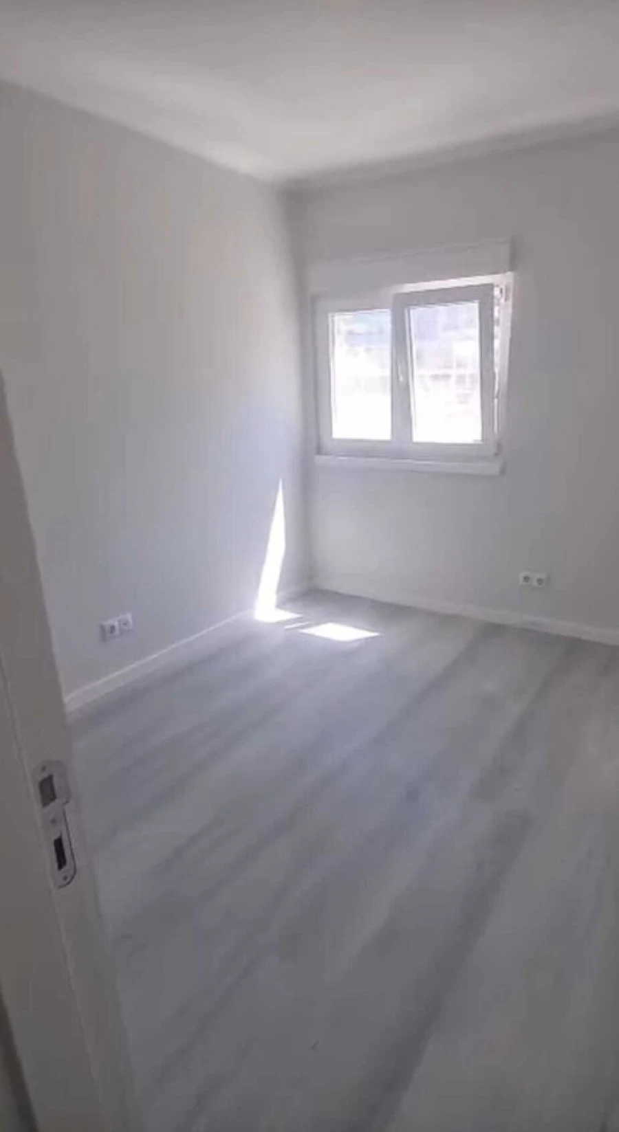 Apartamento T3 para Venda em Laranjeiro e Feijó Foto 6