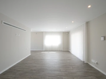 Moradia T4 para Venda em Marinha Grande