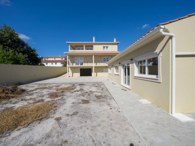 Moradia T4 para Venda em Marinha Grande Foto 20