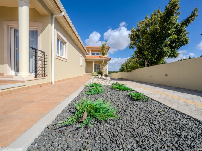 Moradia T4 para Venda em Marinha Grande Foto 41