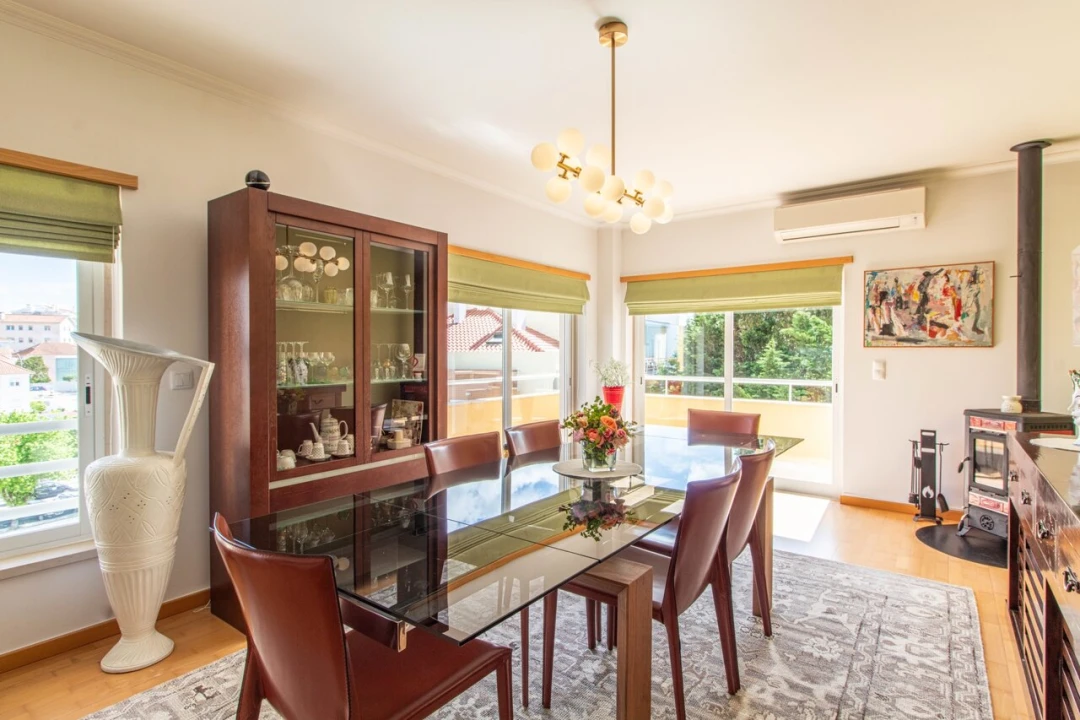 Apartamento T4 para Venda em Mafra Foto 1