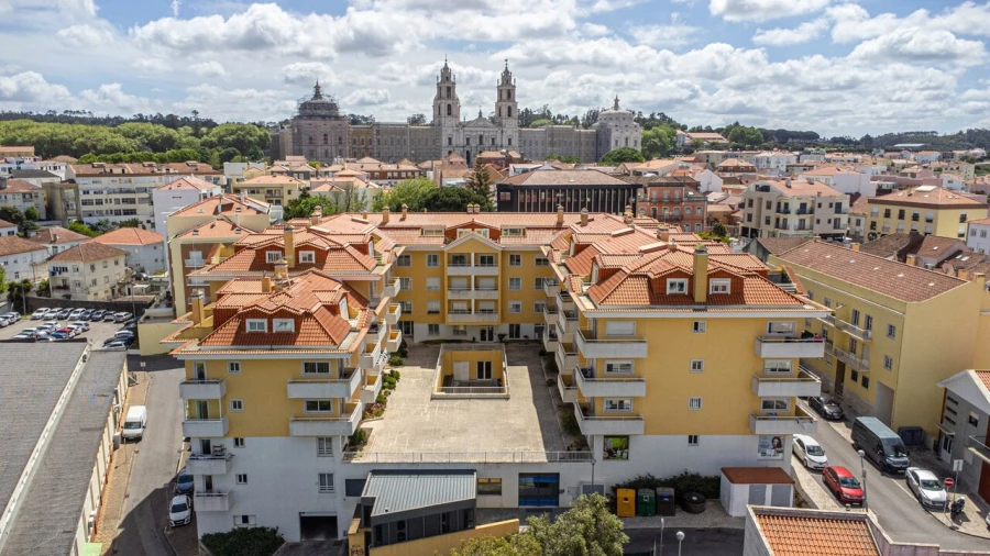 Apartamento T4 para Venda em Mafra Foto 3