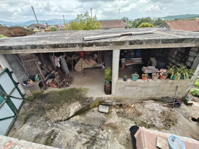 Moradia T3 para Venda em Avelar Foto 33