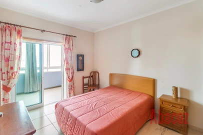Apartamento T4 para Venda em Portimão