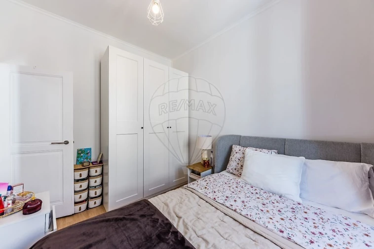 Apartamento T2 para Venda em Penha de França Foto 9