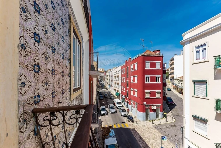 Apartamento T2 para Venda em Penha de França Foto 16
