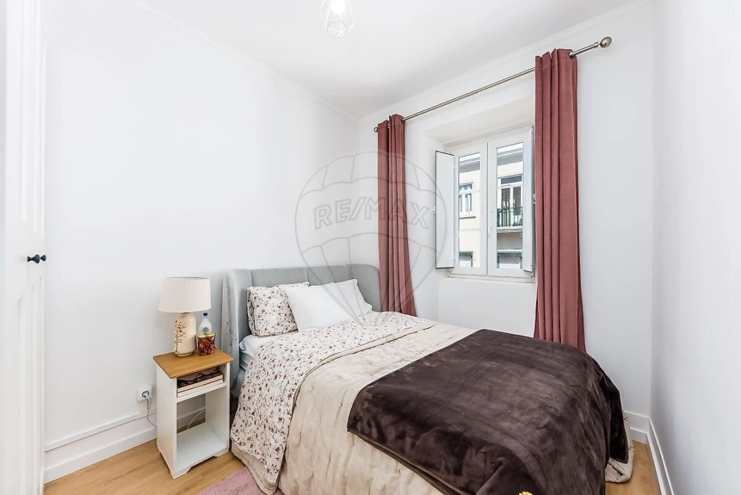 Apartamento T2 para Venda em Penha de França Foto 8