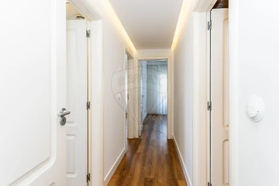 Apartamento T2 para Venda em Alvalade