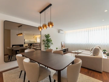 Apartamento T2 para Venda em Mafamude e Vilar do Paraíso