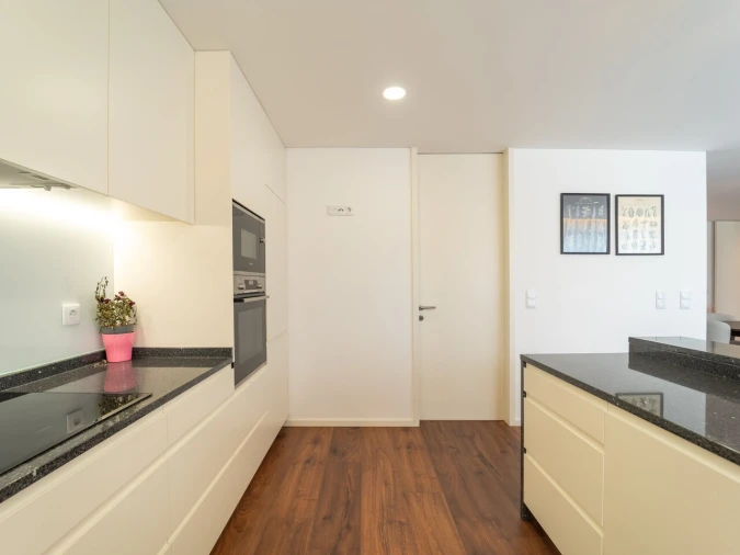 Apartamento T2 para Venda em Mafamude e Vilar do Paraíso Foto 22