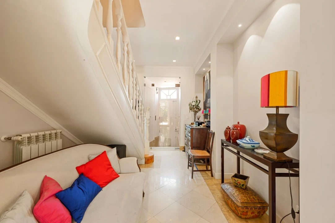 Apartamento T5 para Venda em Arroios Foto 24