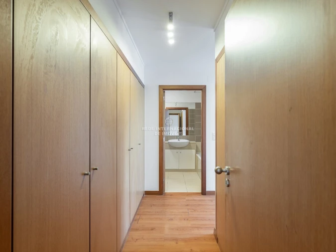Apartamento T2 para Venda em Santa Clara Foto 2