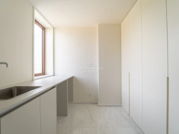 Moradia T4 para Venda em Aldoar, Foz do Douro e Nevogilde