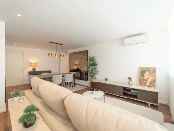 Apartamento T2 para Venda em Mafamude e Vilar do Paraíso