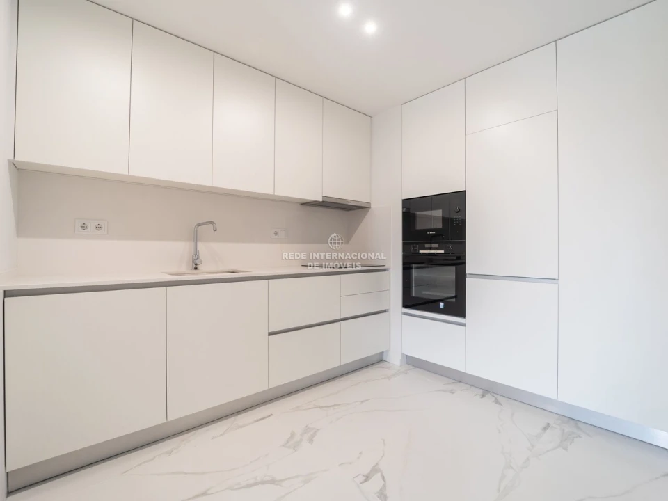 Apartamento T1 para Venda em Cidade da Maia Foto 15