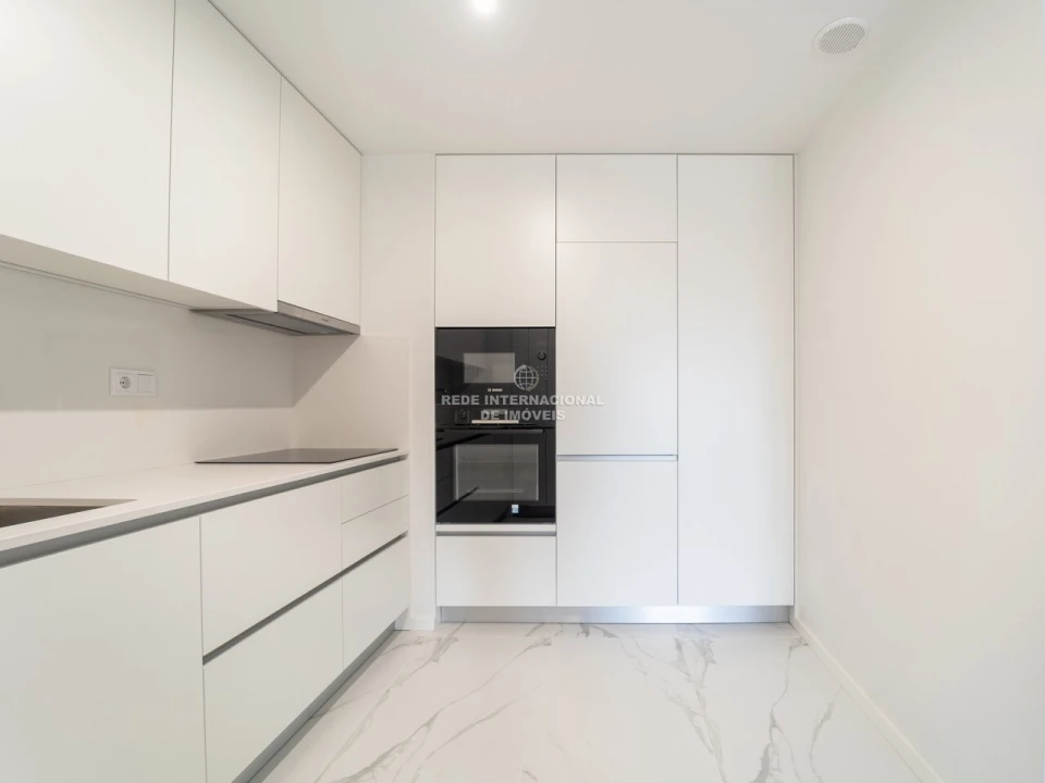 Apartamento T1 para Venda em Cidade da Maia Foto 12