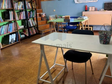 Escritório para Arrendamento em Santo Antonio dos Olivais