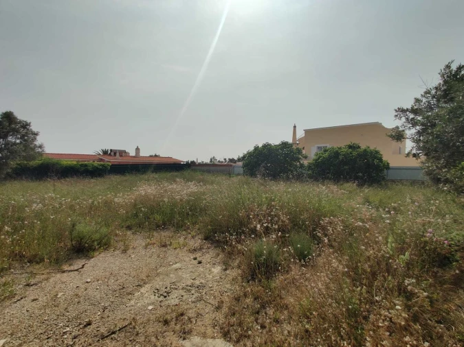Terreno para Venda em Estômbar e Parchal Foto 6