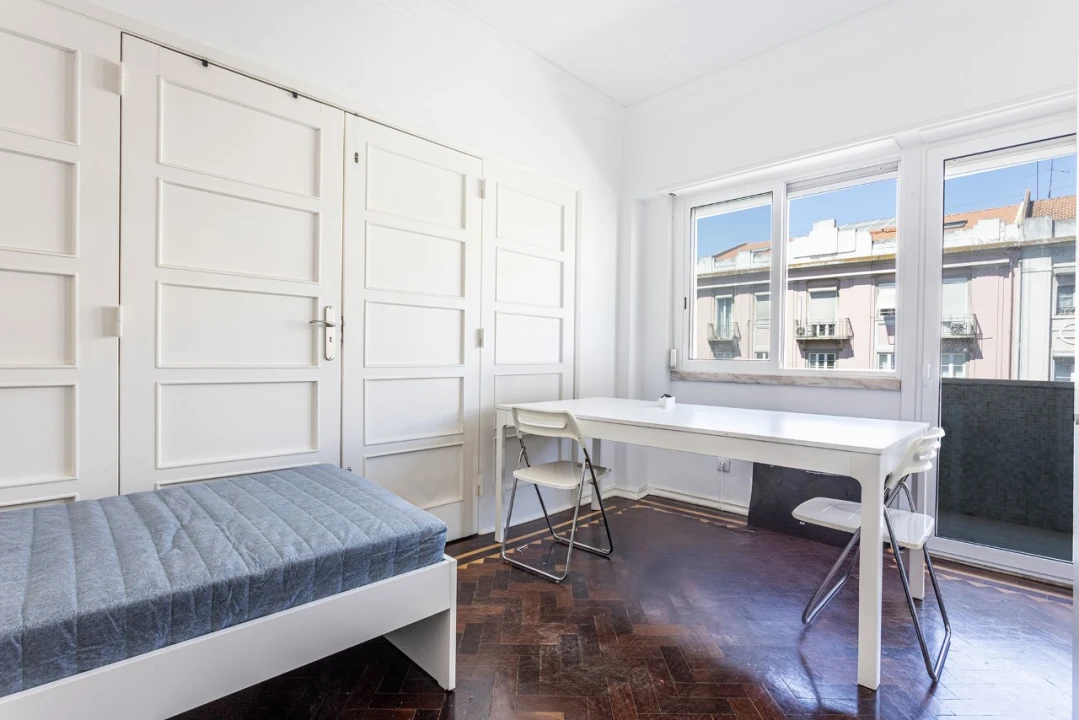 Quarto para Arrendamento em Arroios Foto 1