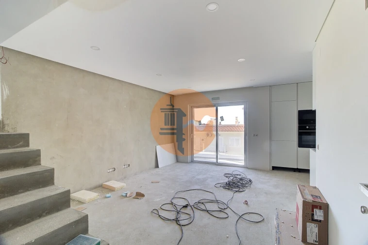 Apartamento T3 para Venda em Altura Foto 3